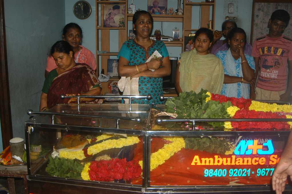 Actress Gandhimathi Dead Funeral Photos | Picture 73100